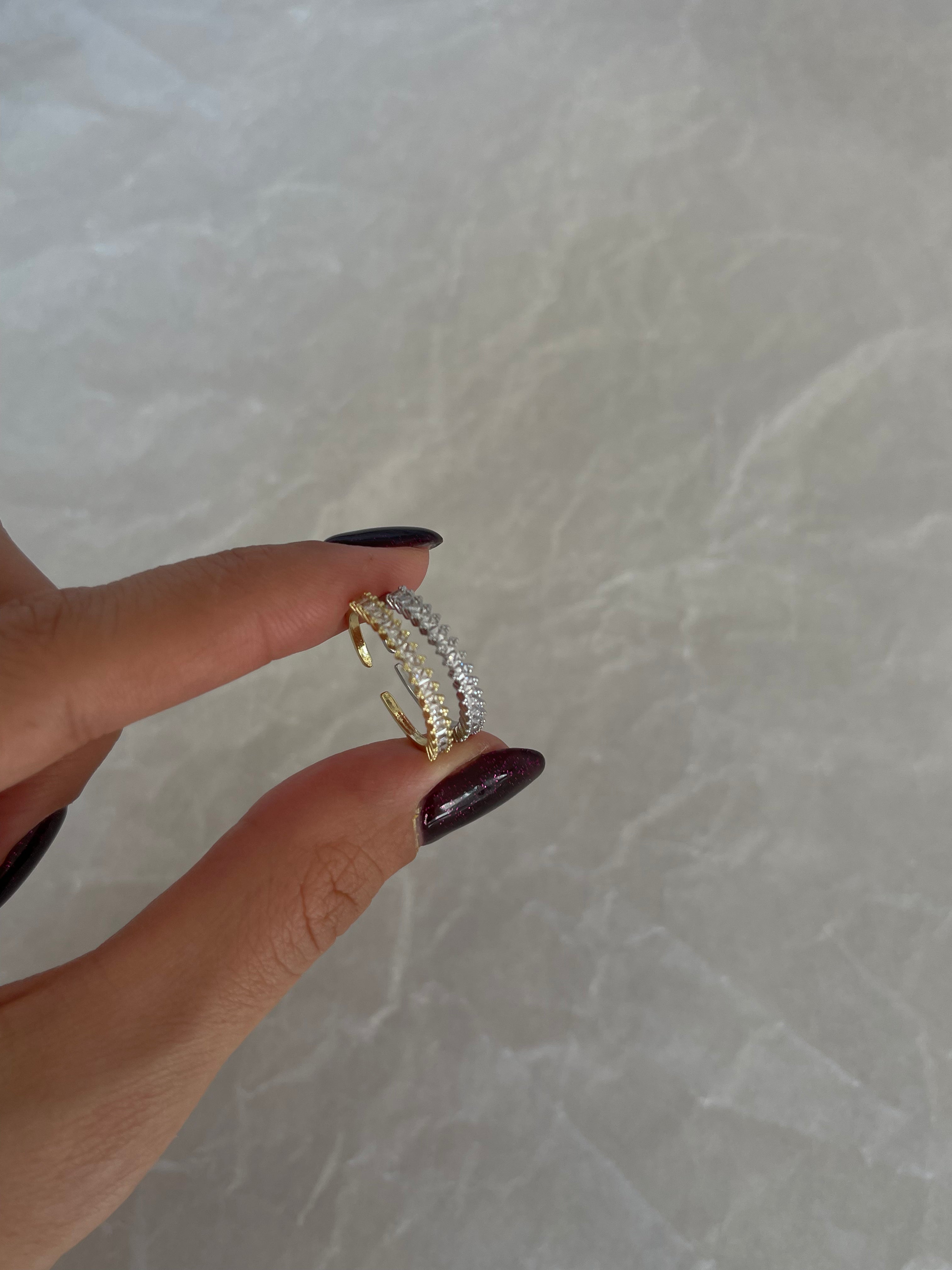 Mini taş detay yüzük