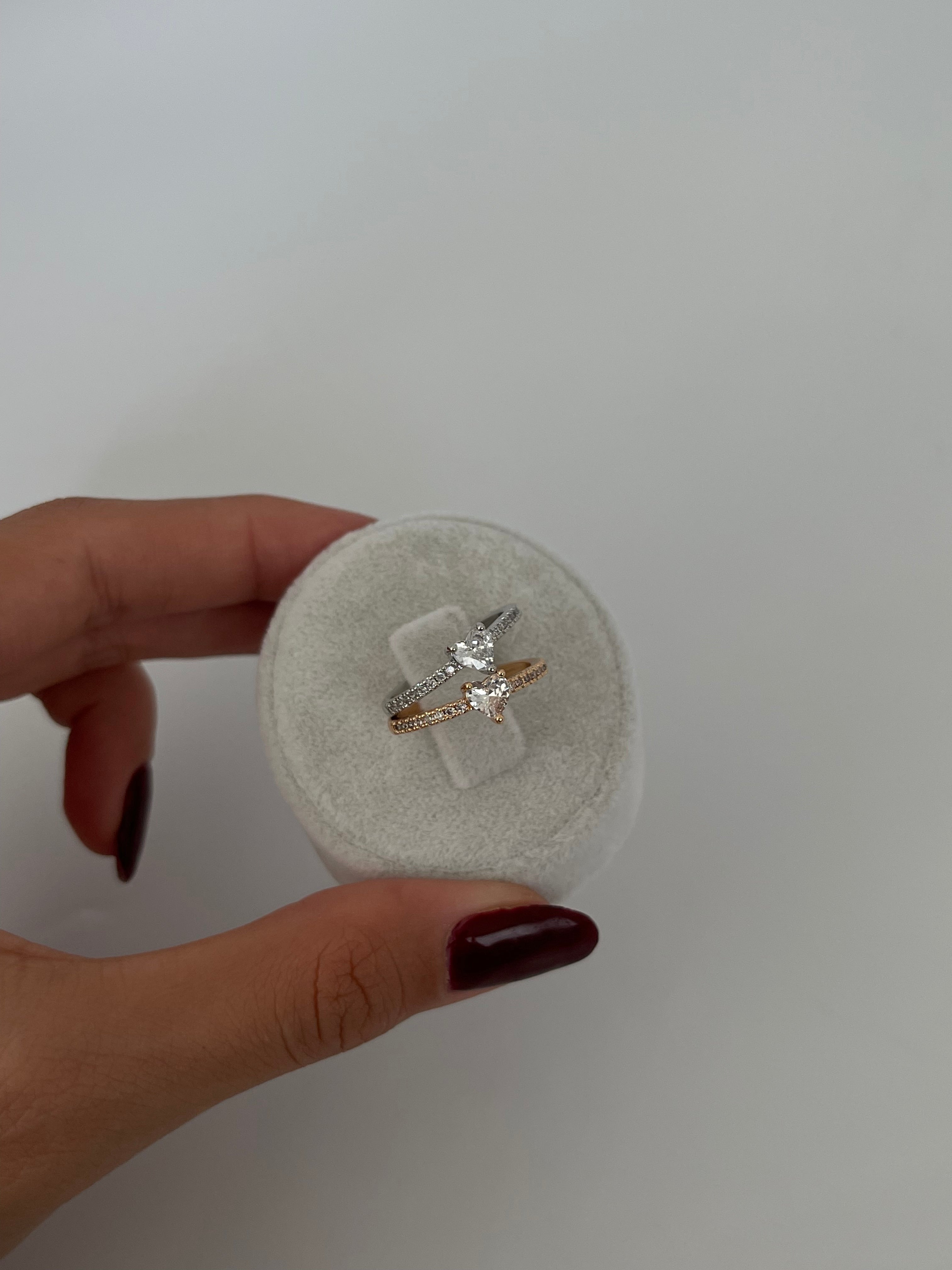 Minimal kalpli su yolu yüzük