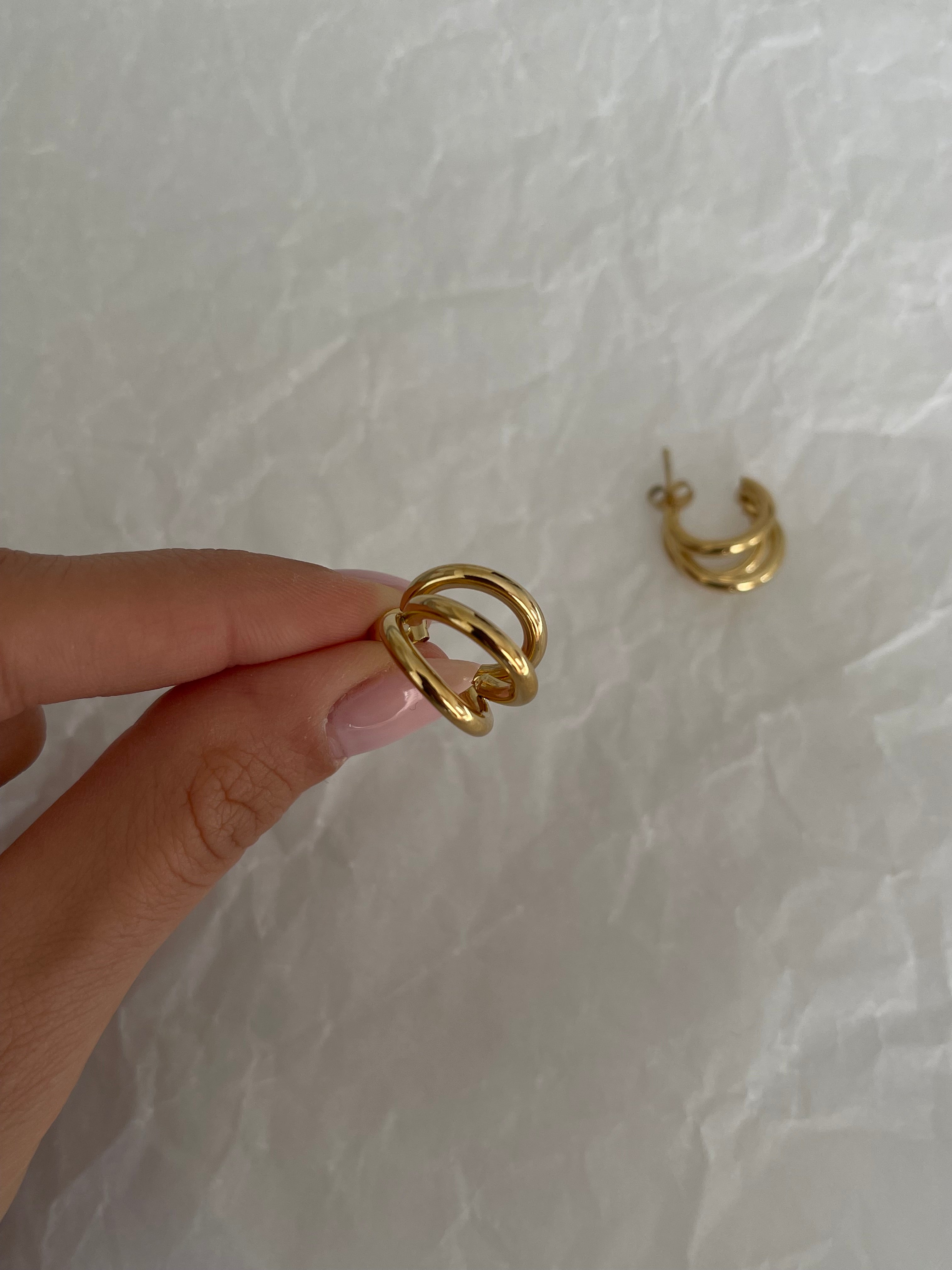 Çelik triple basic halka küpe