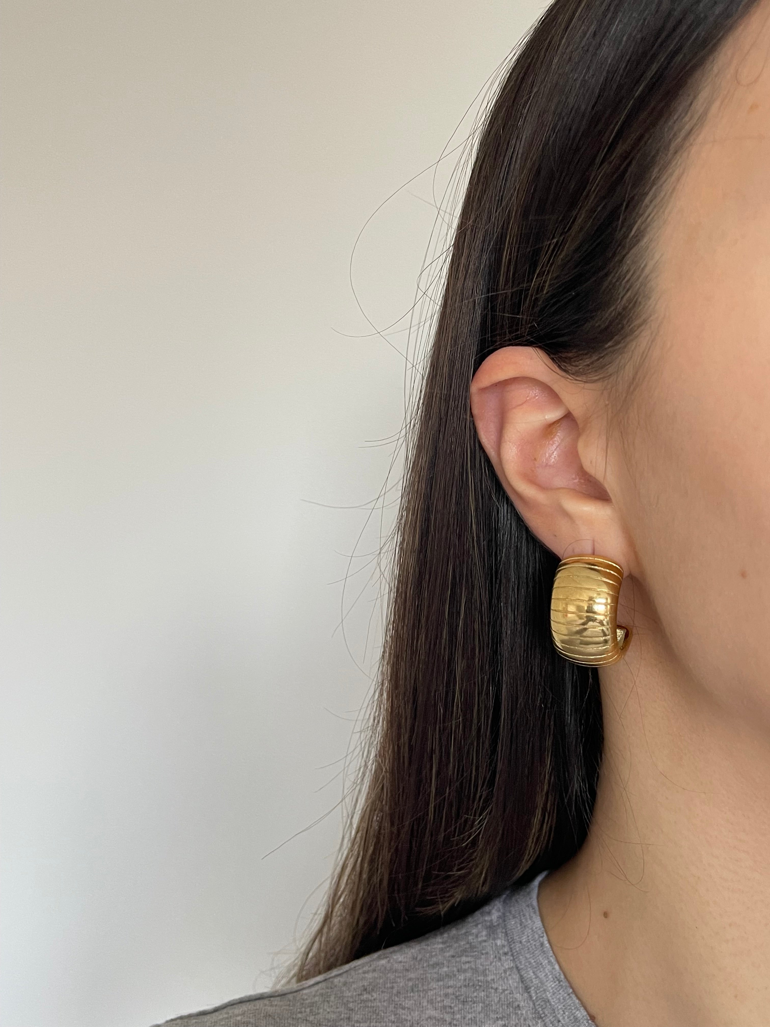 Çelik çizgili kalın halka küpe