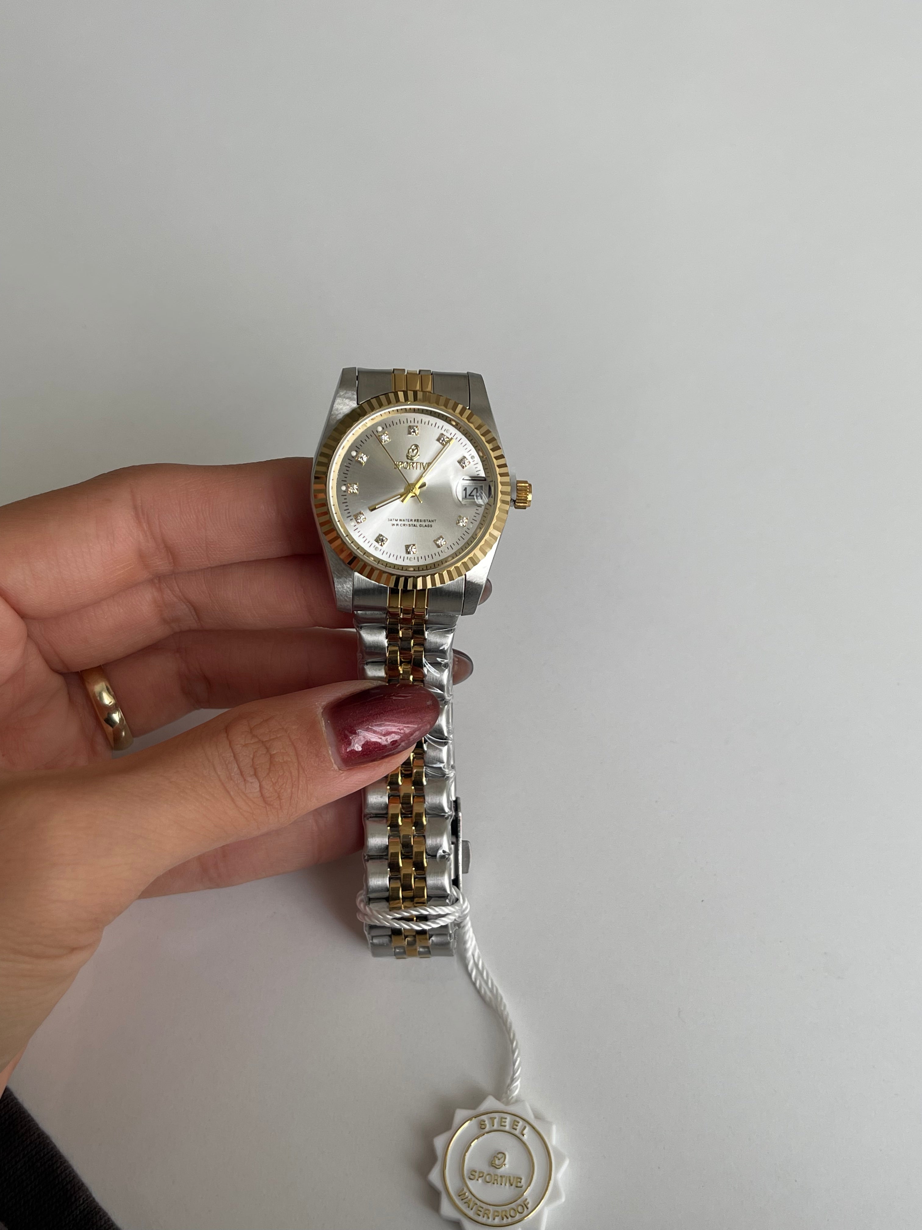 Marka model gri taşlı saat