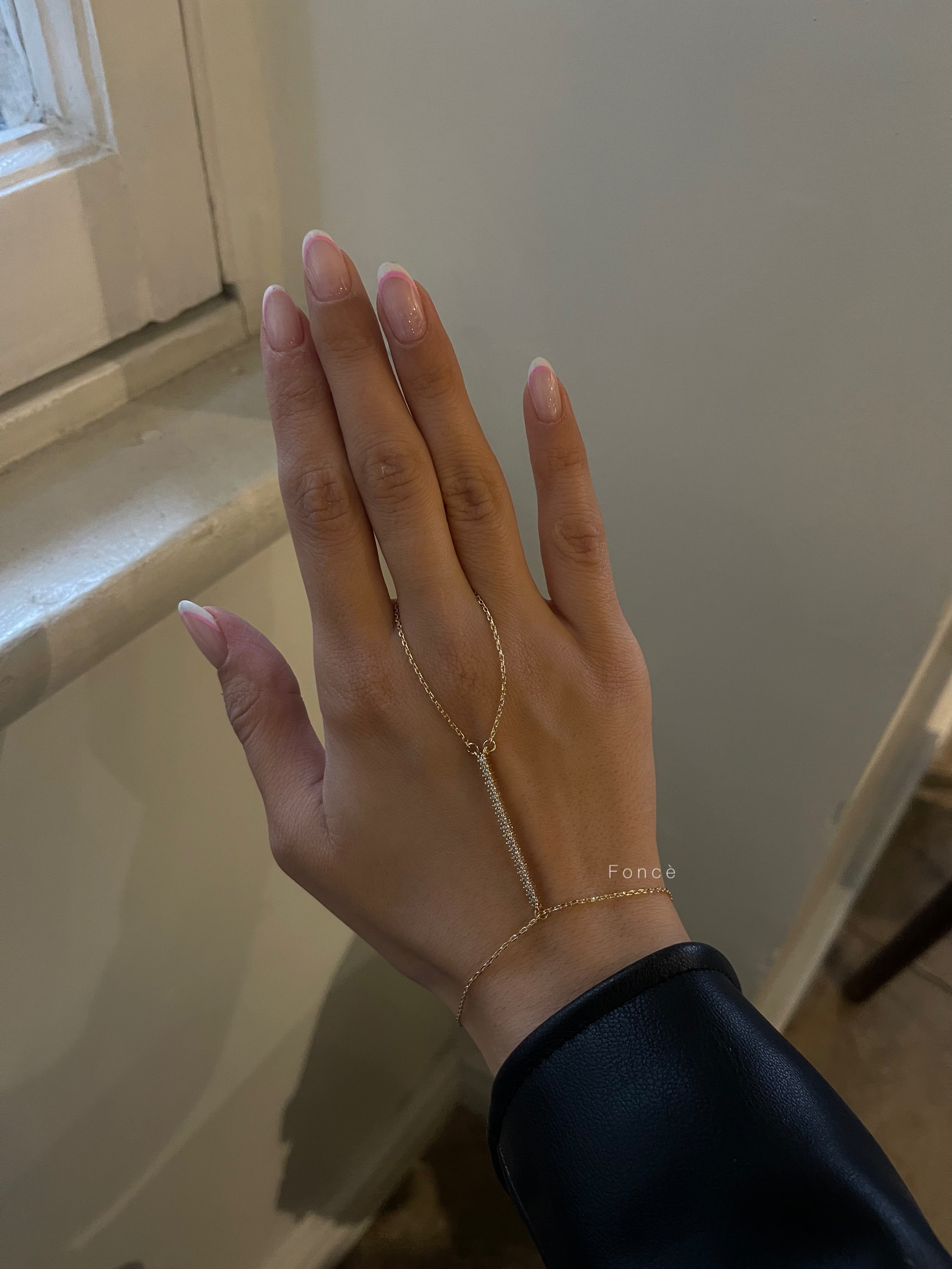 Düz taşlı şahmeran