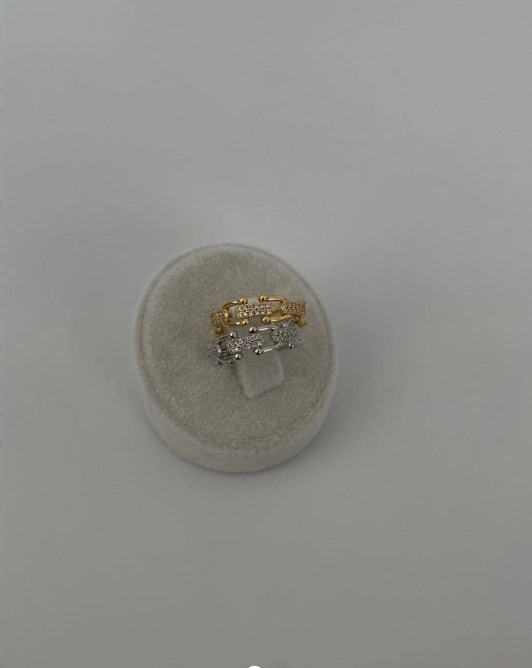 Tiff*ny model yüzük