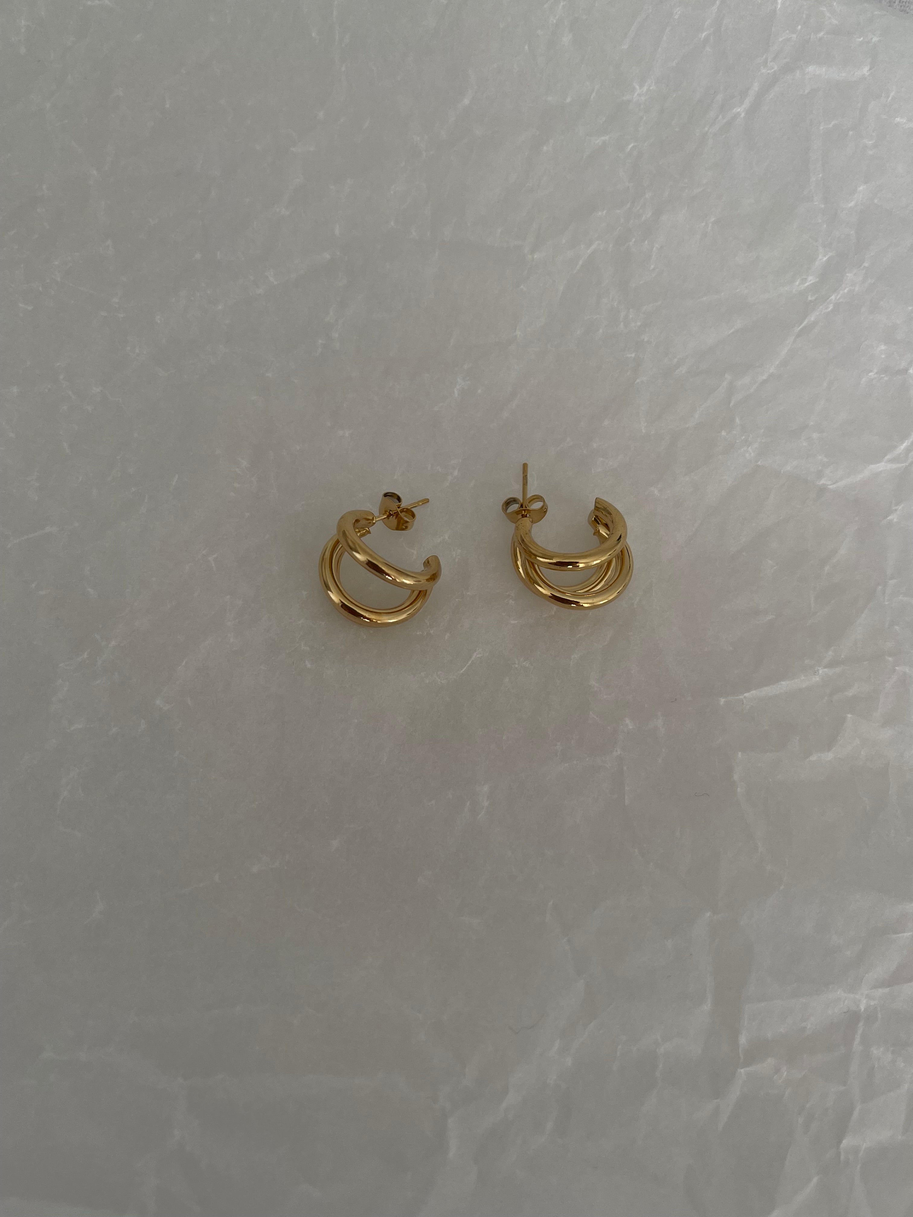 Çelik triple basic halka küpe