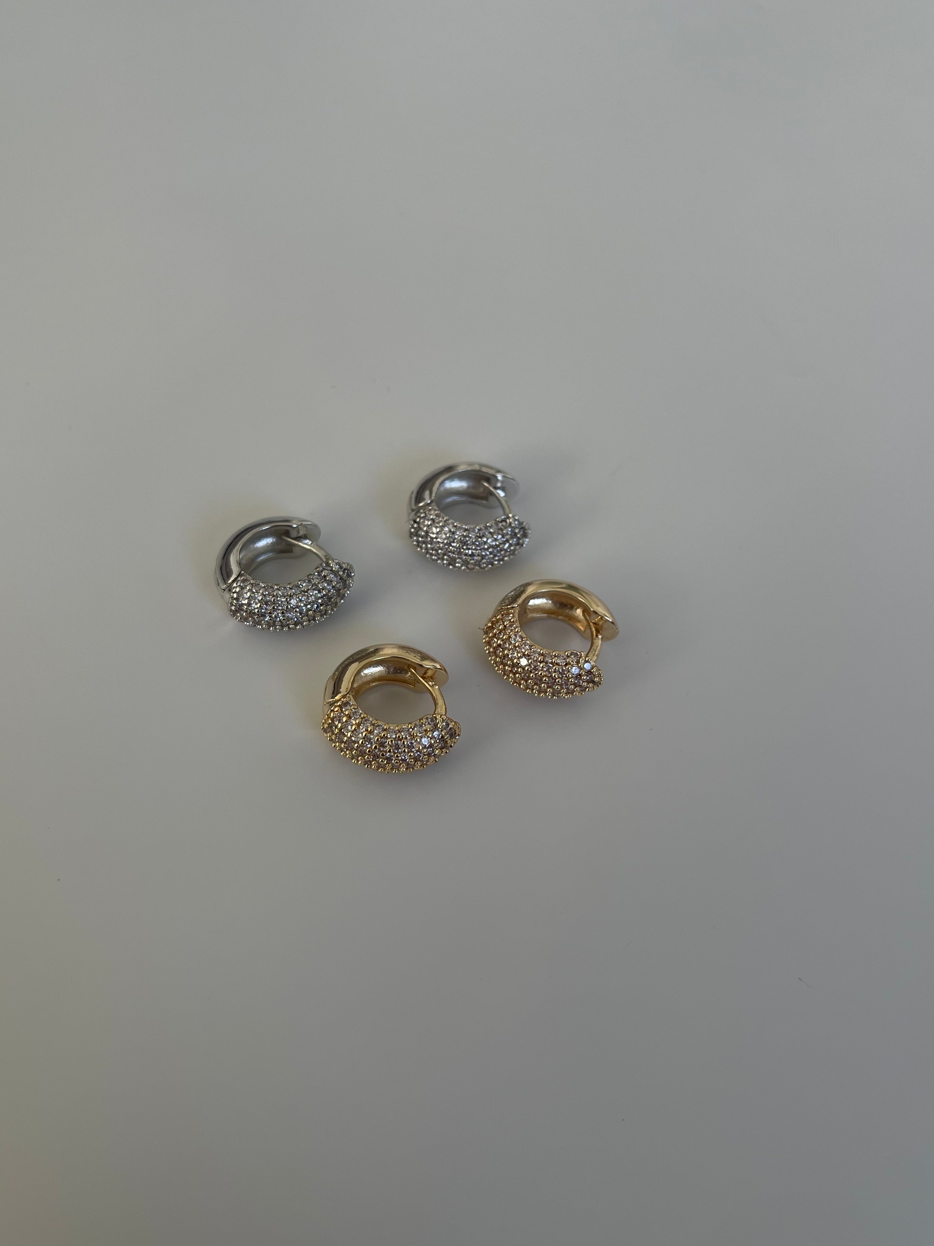 Kalın taşlı halka küpe