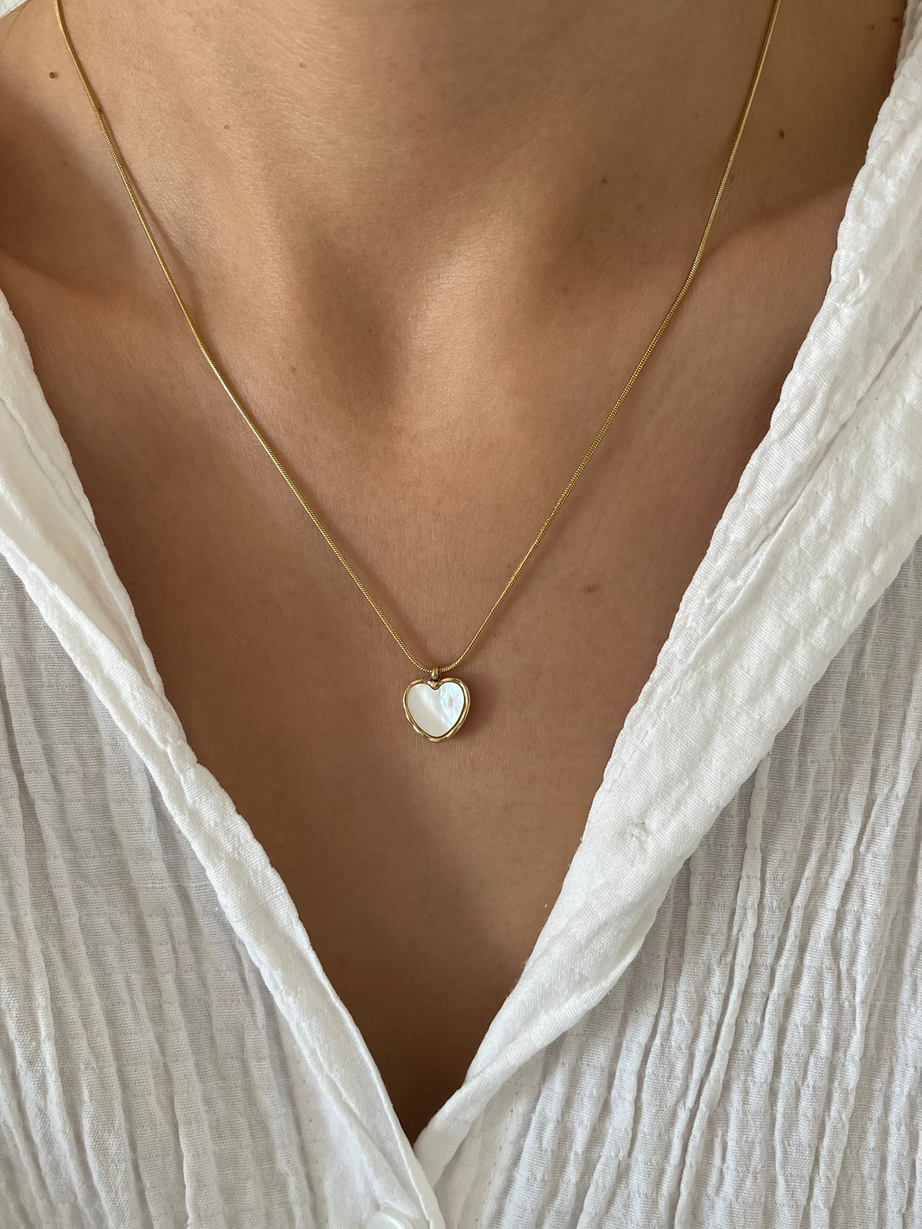 Çelik yassı kalp kolye