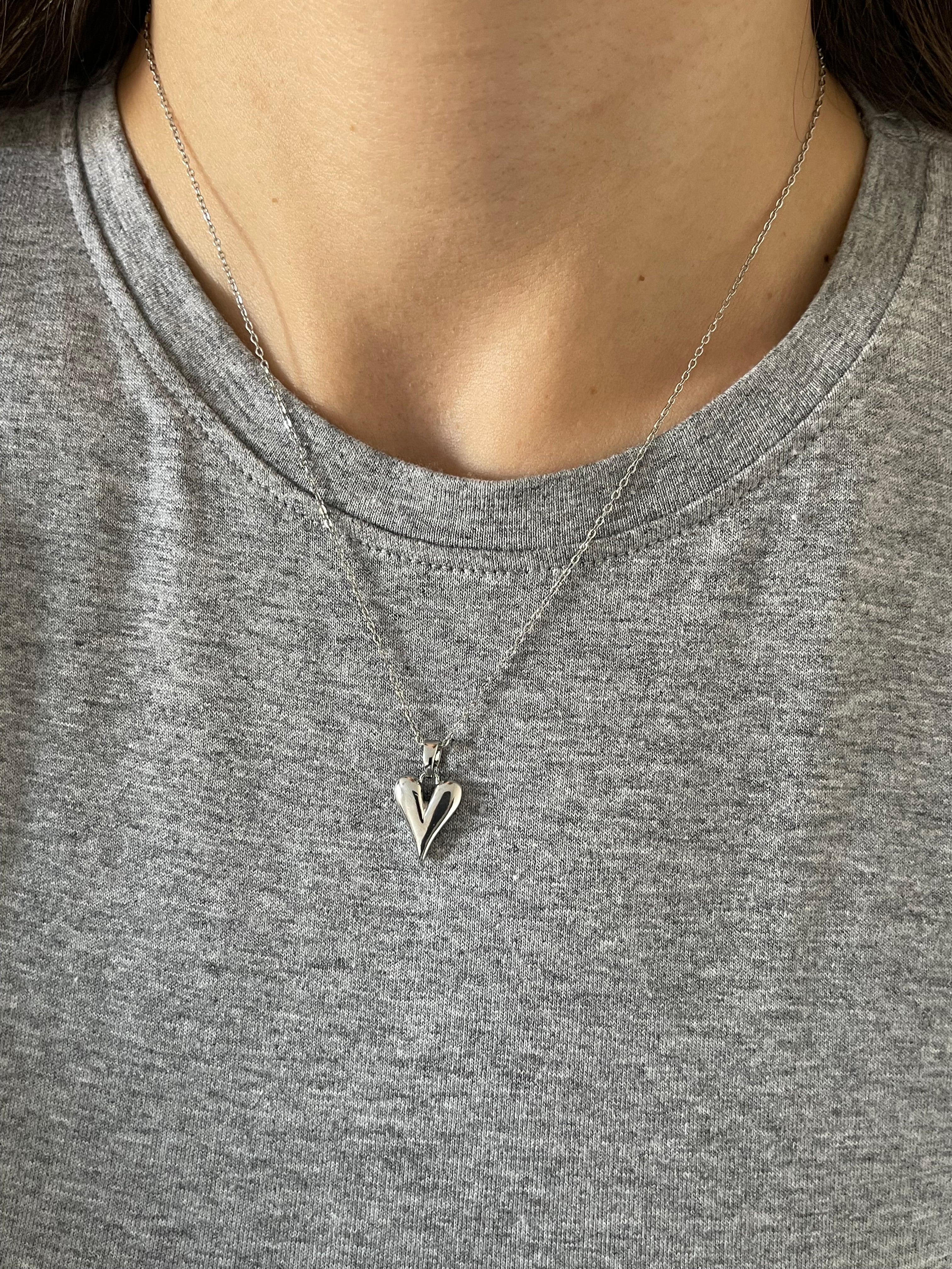 Çelik bombe kalp kolye