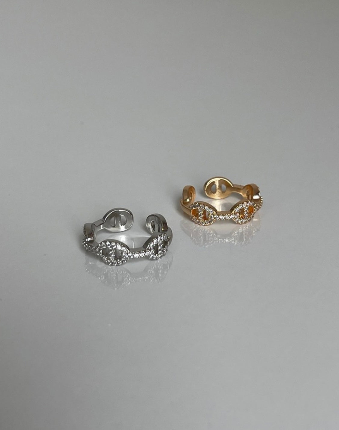 Taşlı zincir model yüzük