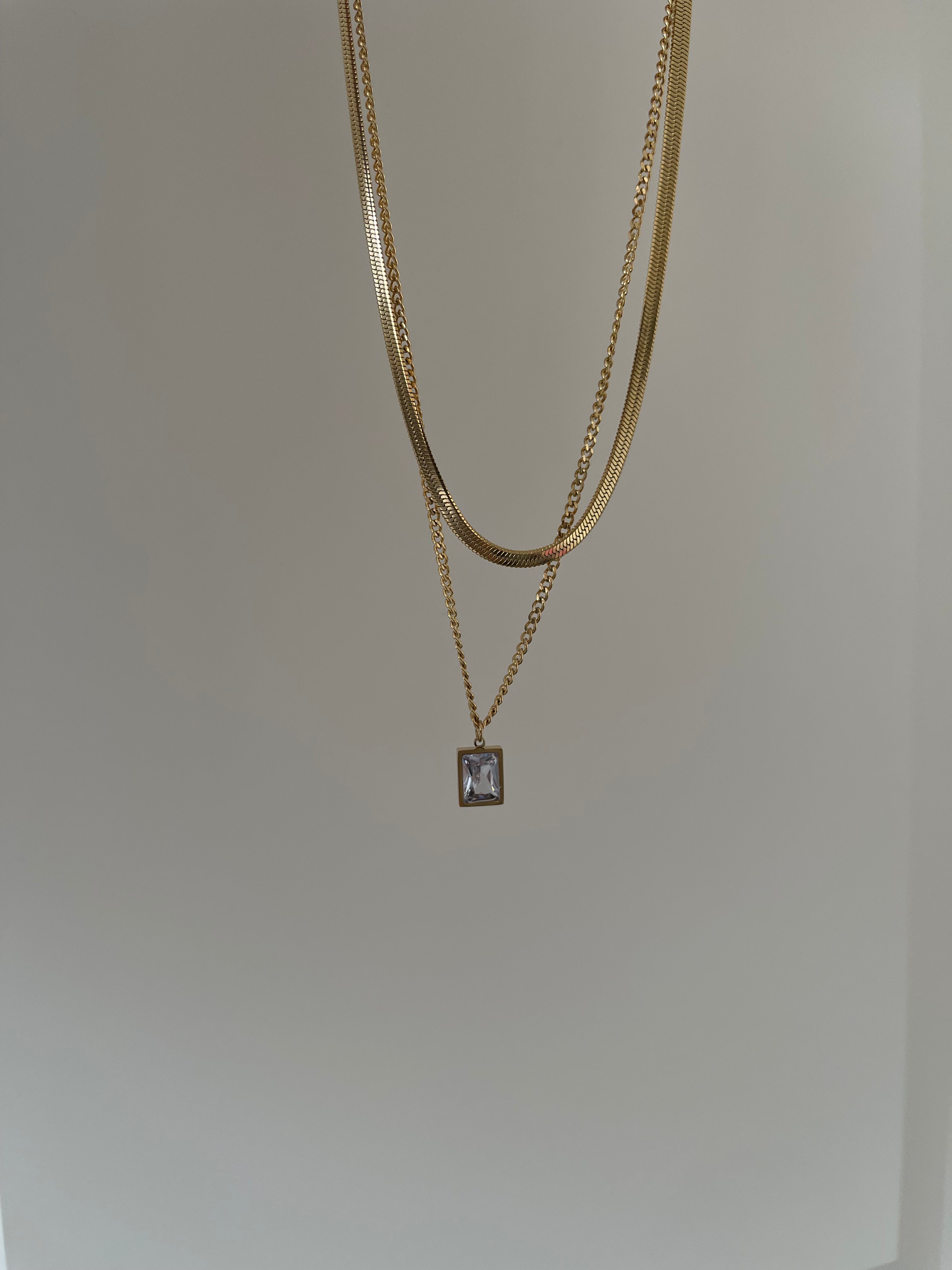 Çelik birleşik basic kolye