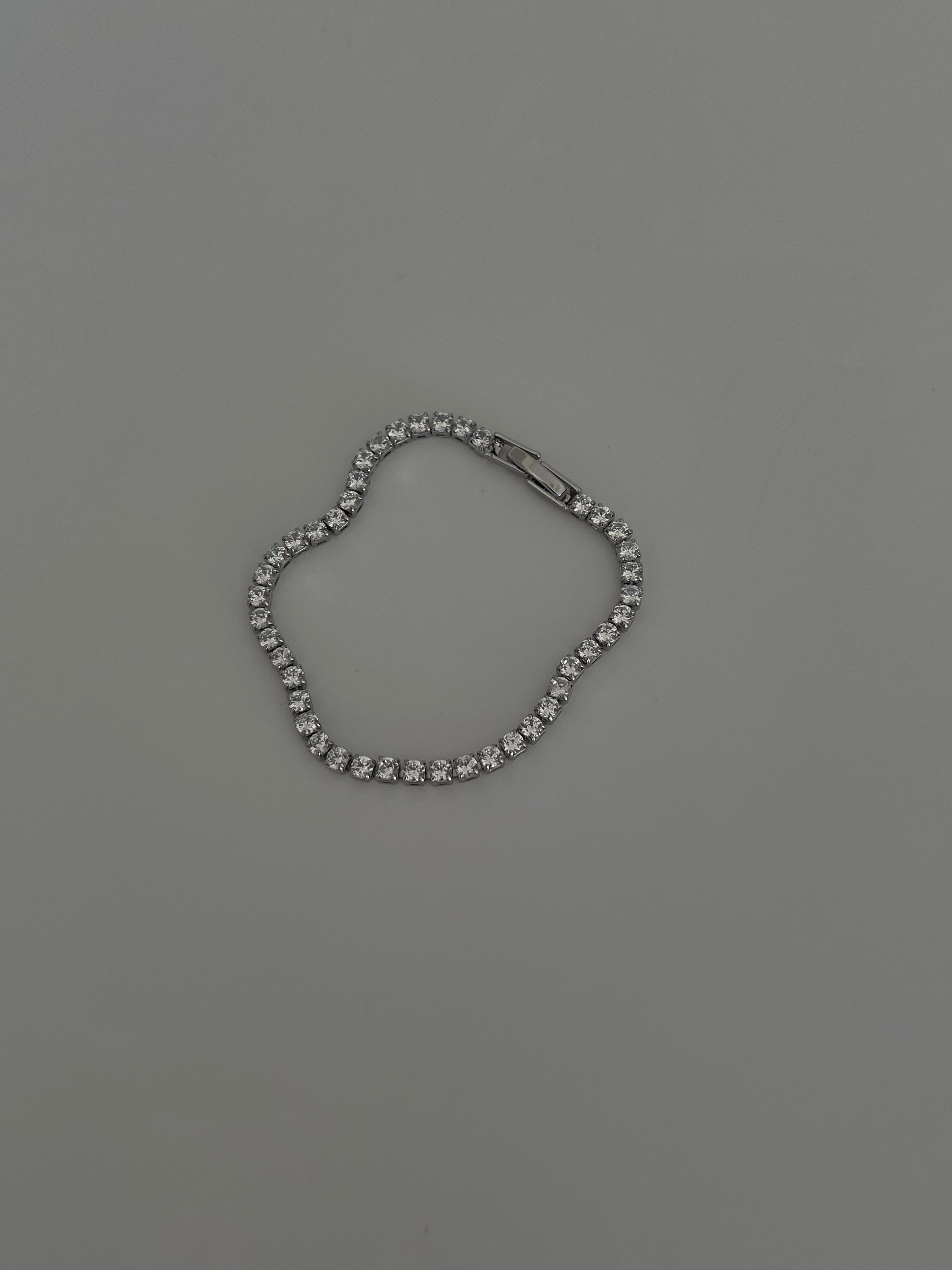 Çelik su yolu bileklik