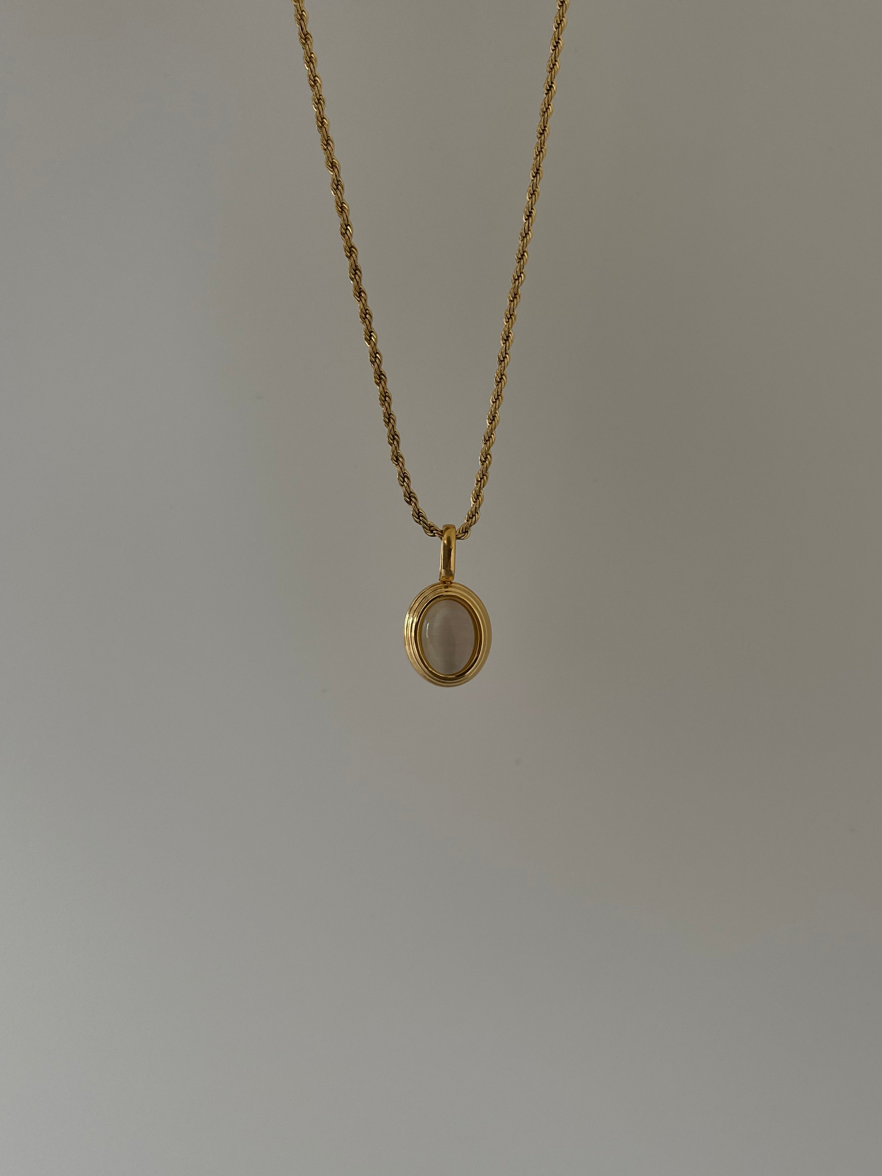 Çelik soft taş kolye