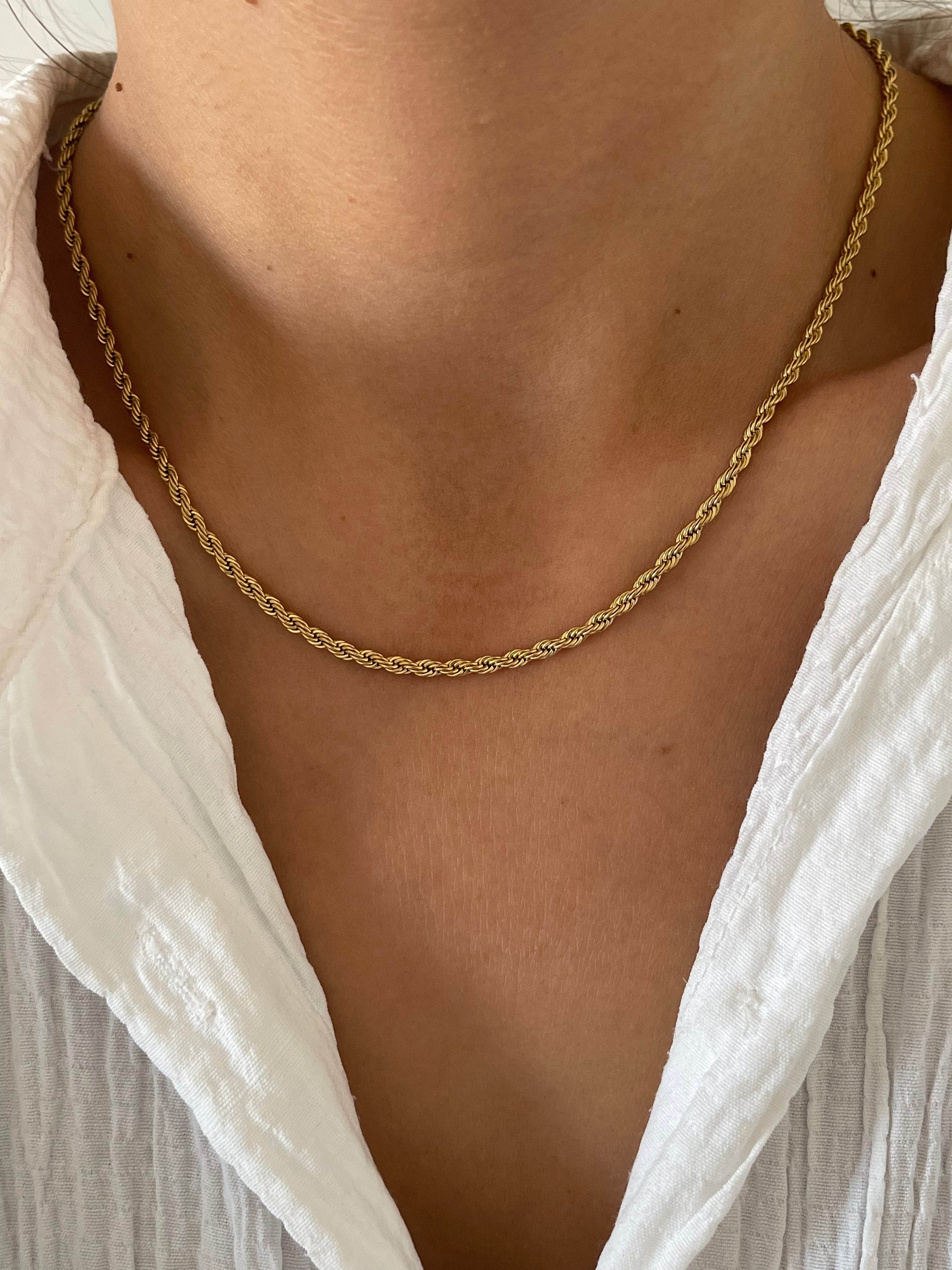 Çelik burgu zincir kolye