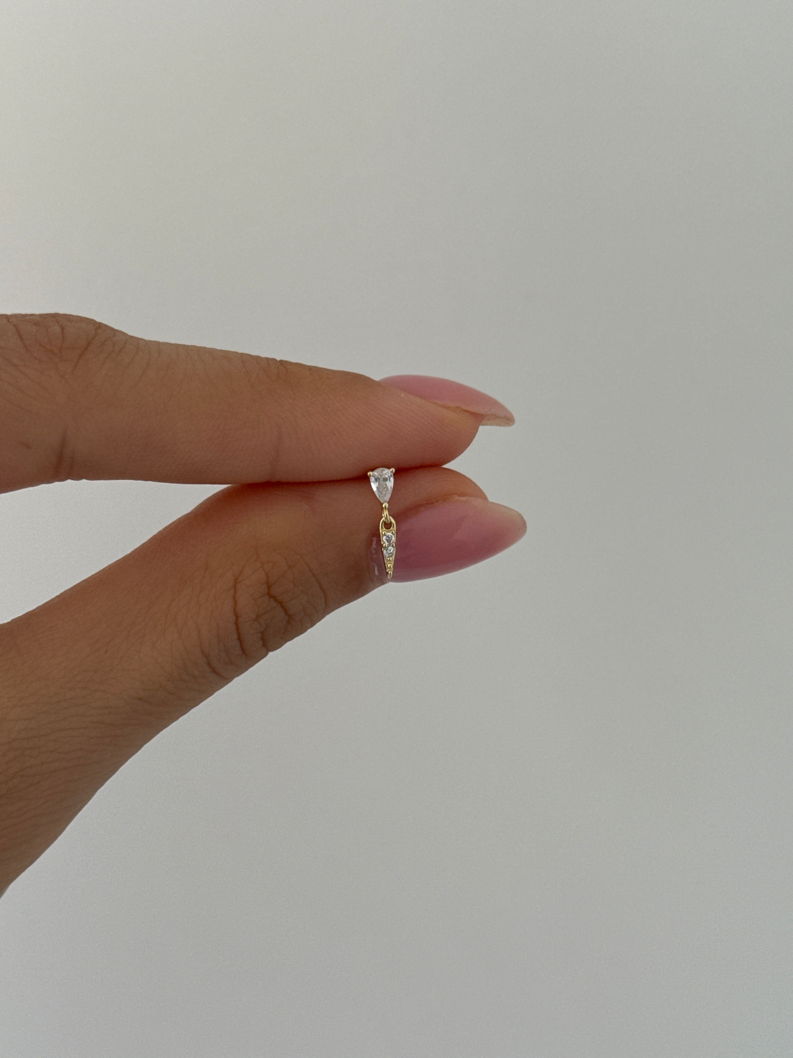 925 gümüş sallantılı sivri taş piercing