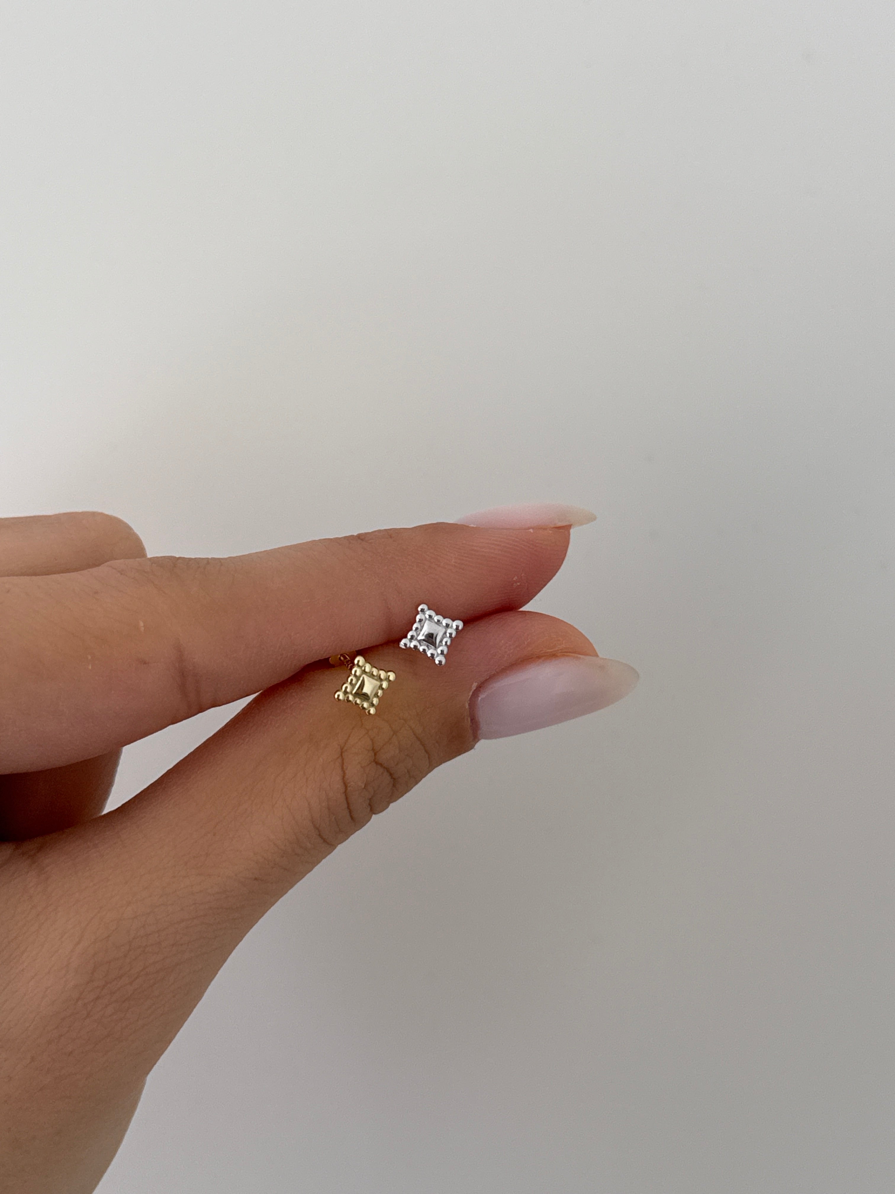 925 gümüş köşegen plaka piercing