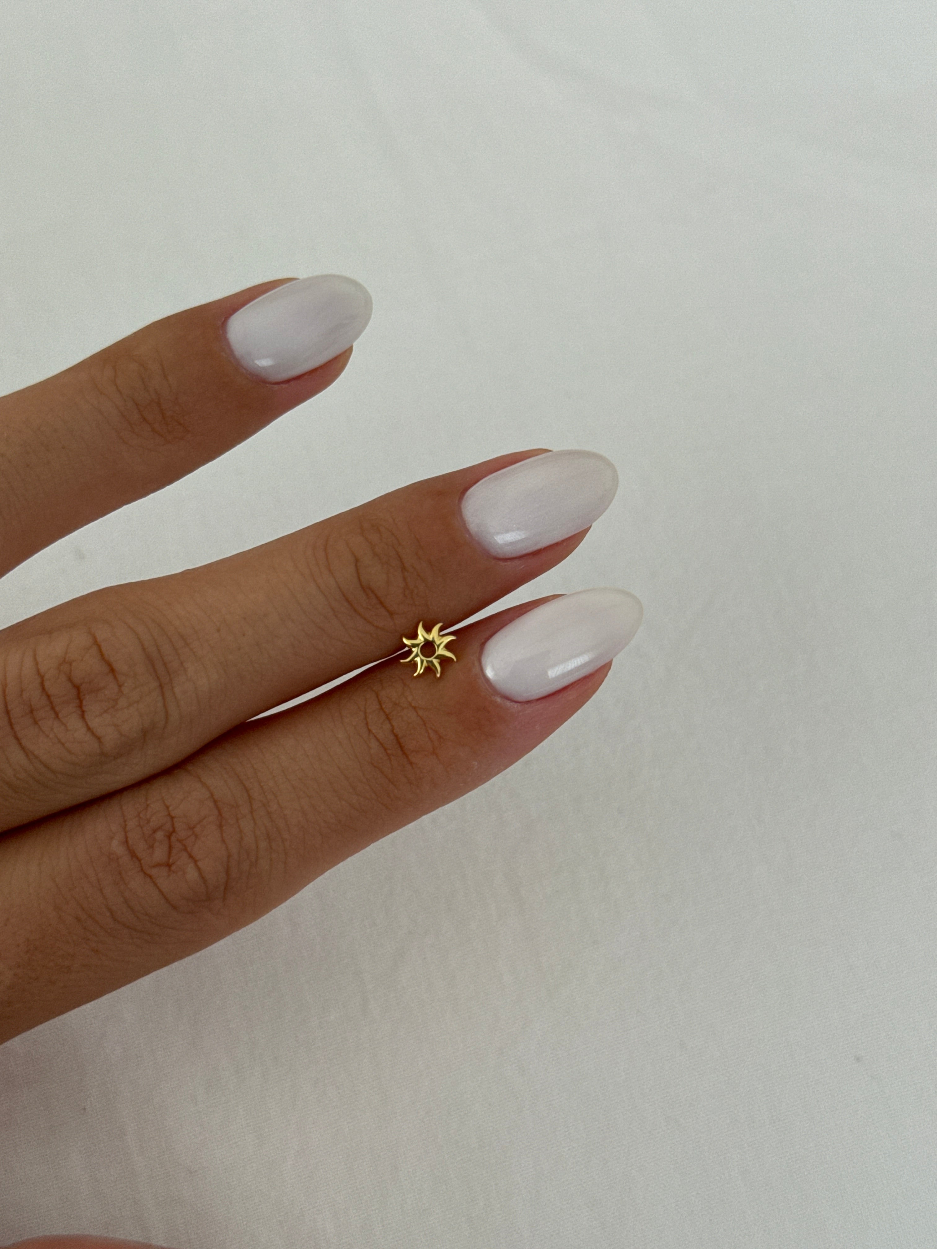 925 gümüş | güneş sembolü piercing
