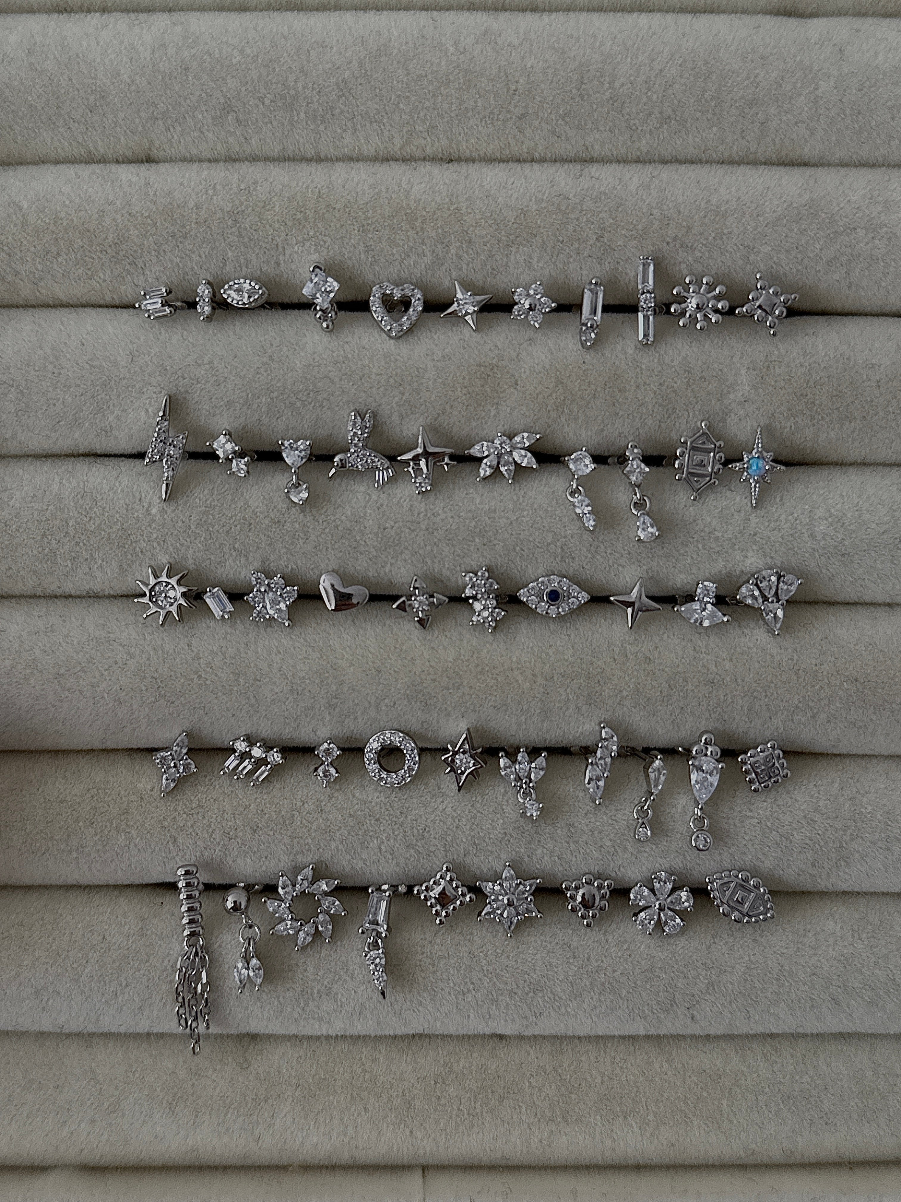 925 gümüş baget taşlı sallantılı piercing