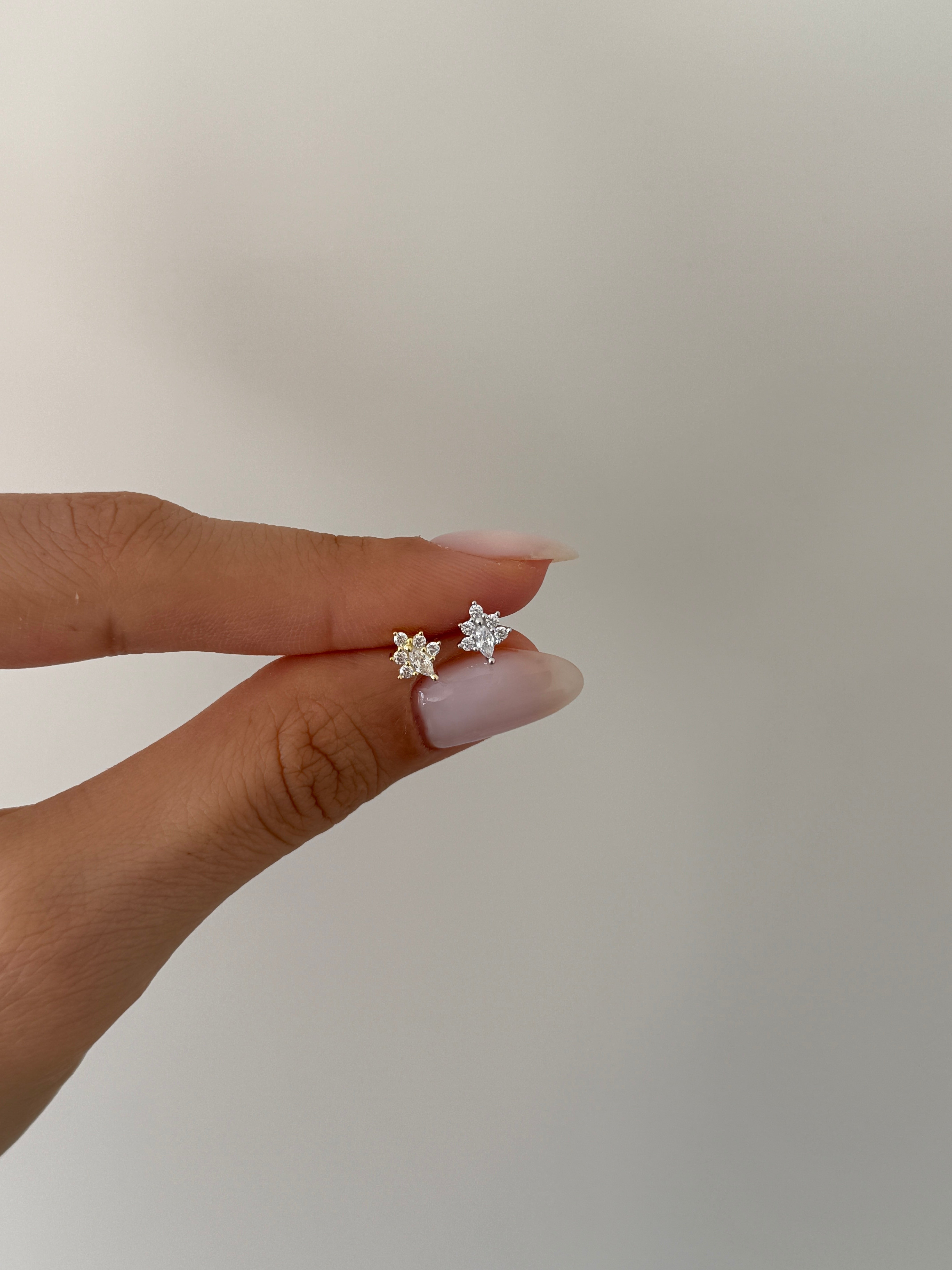 925 gümüş kristal çiçek piercing