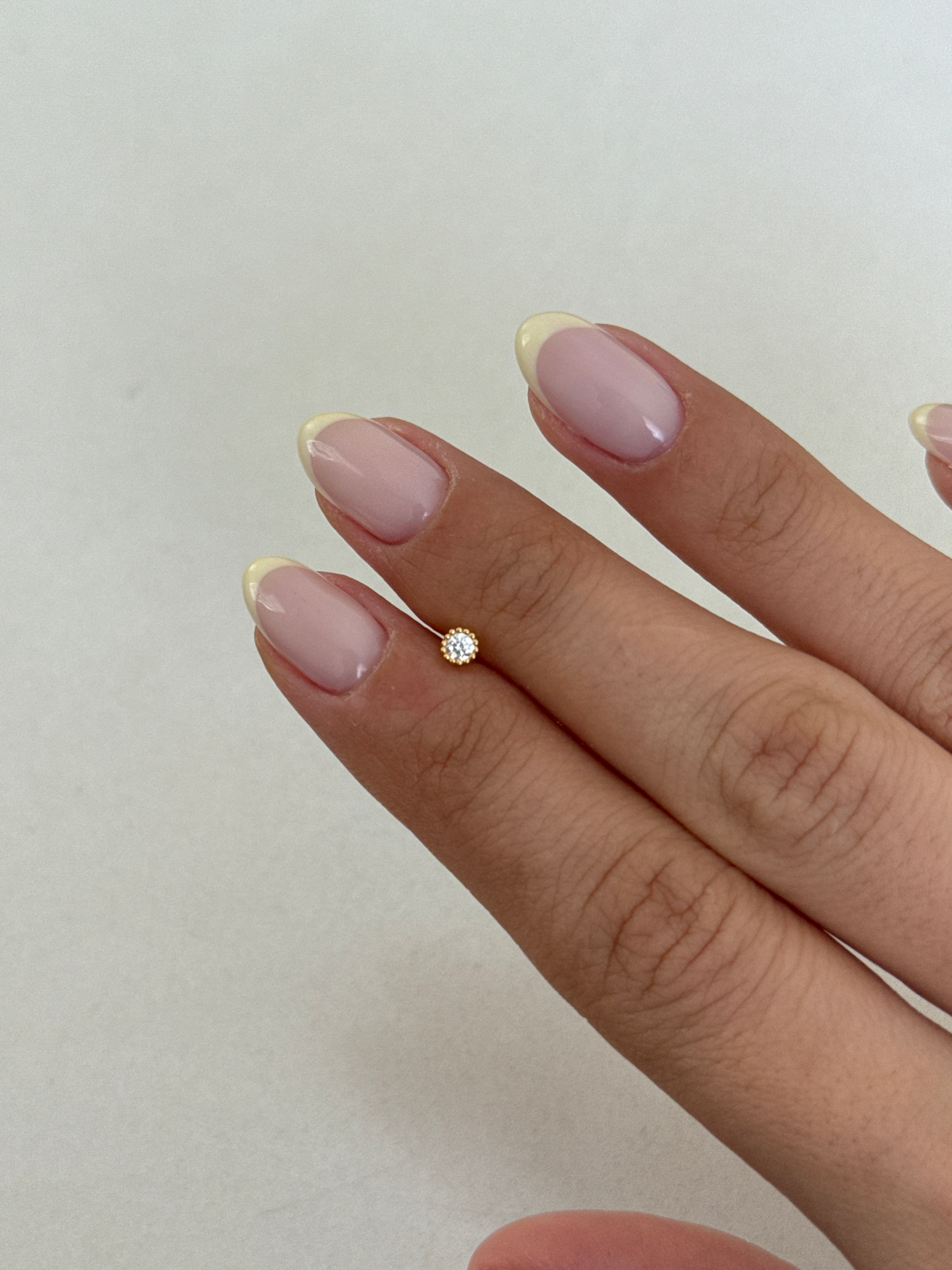 925 gümüş | yuvarlak taş piercing