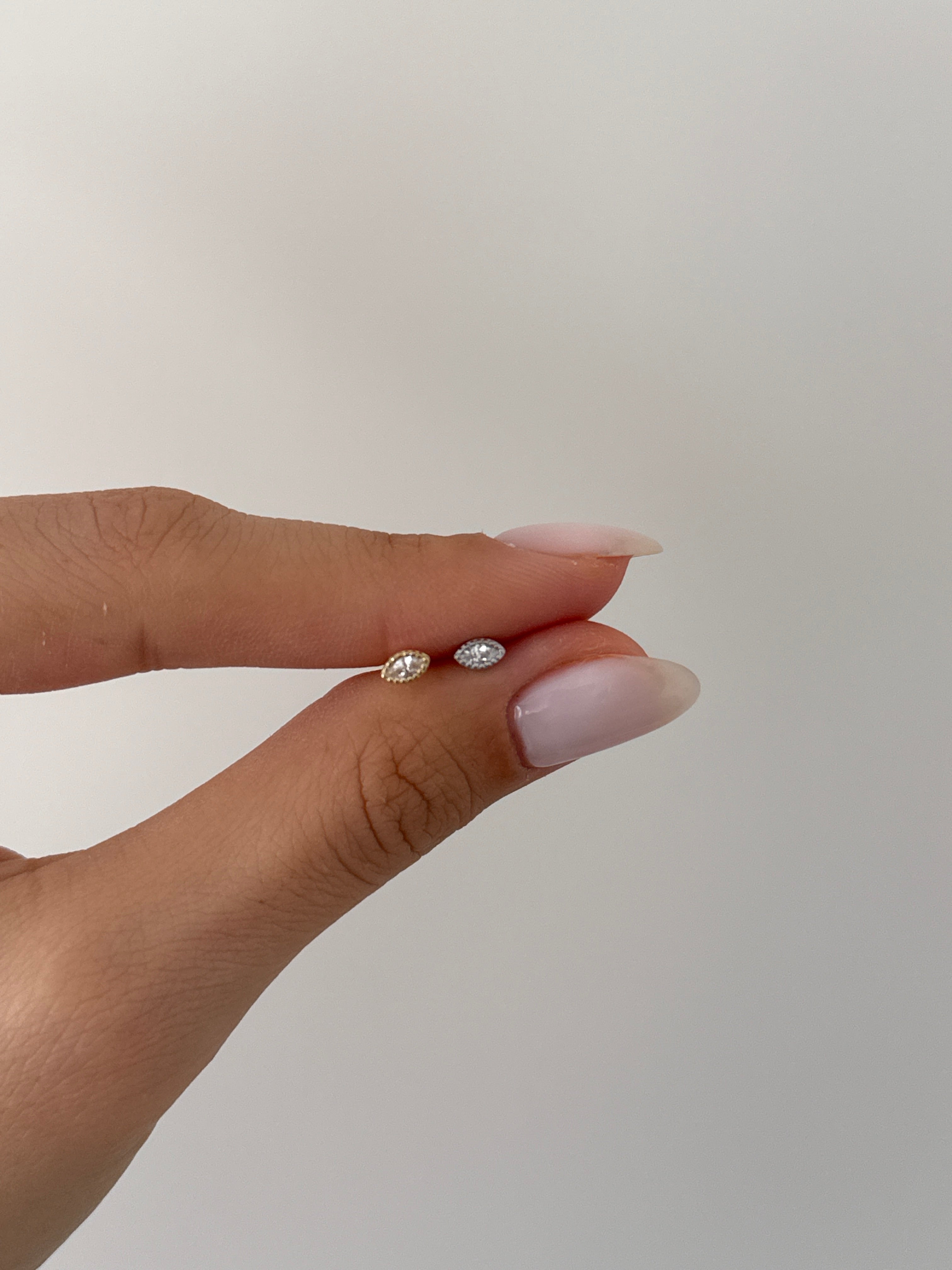 925 gümüş badem model piercing